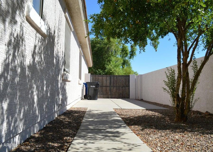 4132 E Carriage Court - Photo 1