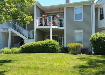 1138 Sycamore - Photo 1