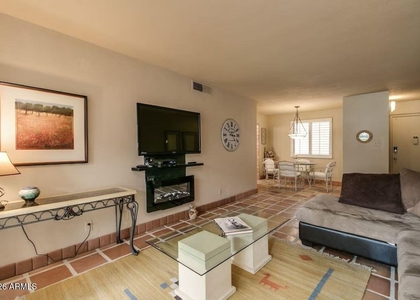 7625 E Camelback Road - Photo 1