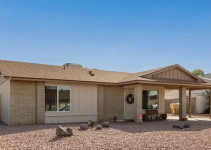 6421 W Carol Avenue - Photo 1