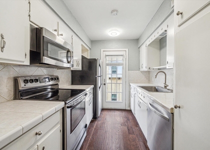 2744 Briarhurst Drive - Photo 1