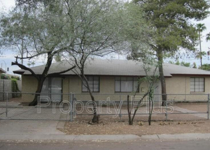 1228 S Mckemy Street - Photo 1