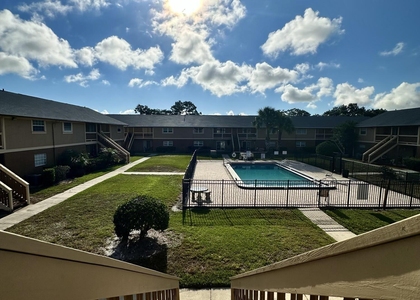 265 Ulster Court - Photo 1
