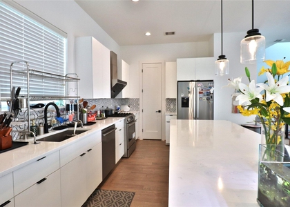 2637 Jackson Street - Photo 1