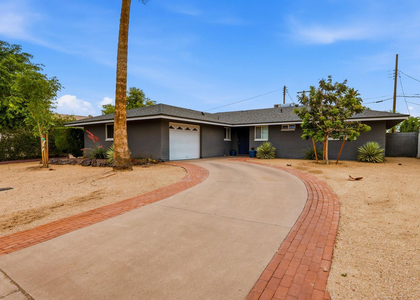 4607 N 82nd Street - Photo 1