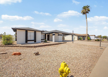 935 W Santa Cruz Drive - Photo 1