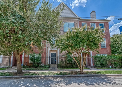 2804 Chenevert Street - Photo 1