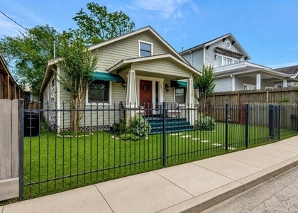4628 Kermit Street - Photo 1