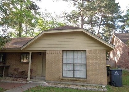 1736 Hazelwood Street - Photo 1