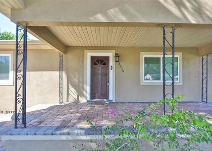 3219 W Leroy Street - Photo 1
