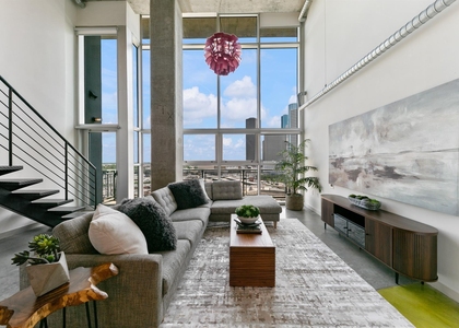 2000 Bagby Street - Photo 1