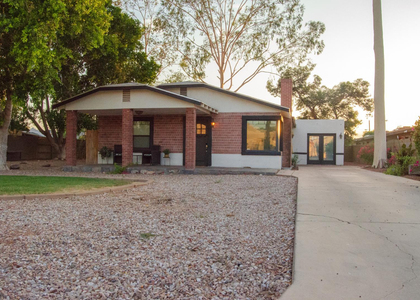 3202 N 37th Street - Photo 1