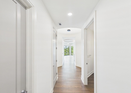 929 Westcott Street - Photo 1