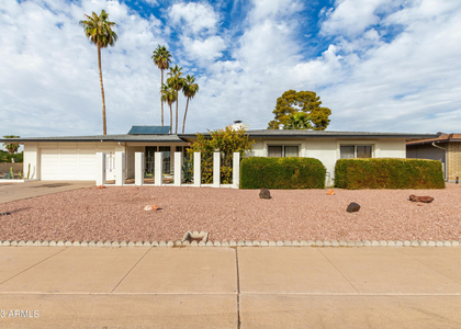 4428 W Laurie Lane - Photo 1