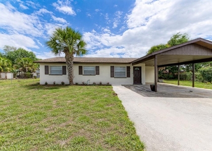 3012 Clay Circle - Photo 1