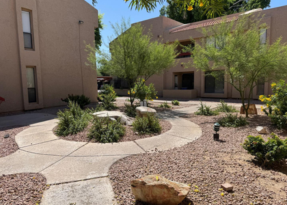 3131 W Cochise Drive - Photo 1