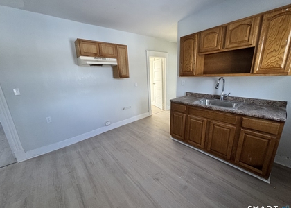 190-192 Brook Street - Photo 1