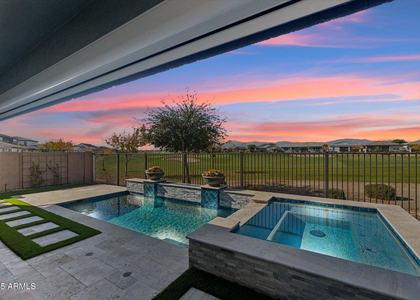 11138 N San Clemente Street - Photo 1