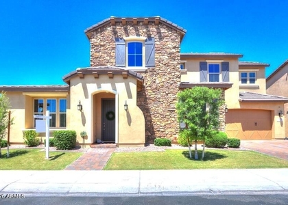 948 W Yosemite Drive - Photo 1