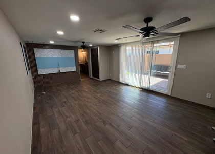 3229 N 54th Lane - Photo 1