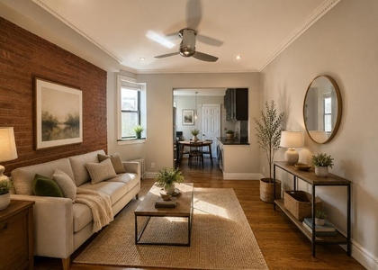 722 10th Avenue  - Photo 1
