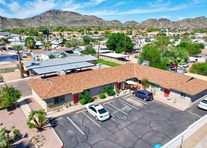 1420 E Brown Street - Photo 1