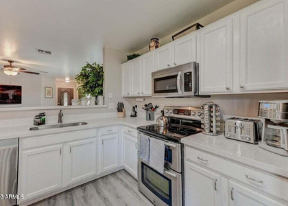 2477 E Meadow Land Drive - Photo 1