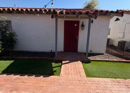 706 W Taylor Street - Photo 1