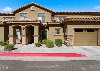 5350 E Deer Valley Drive - Photo 1