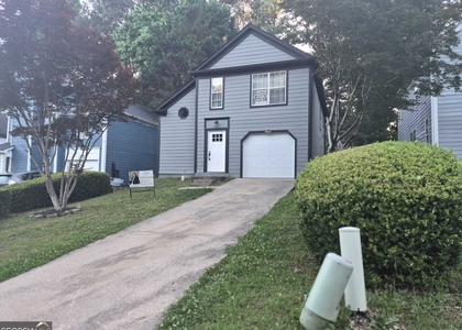1020 Hampton Hill Court - Photo 1
