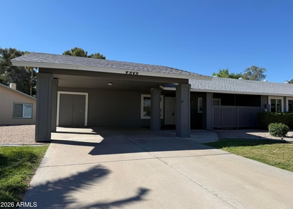 4849 E Lake Point Circle - Photo 1