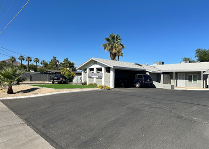 2525 N 52nd Street - Photo 1