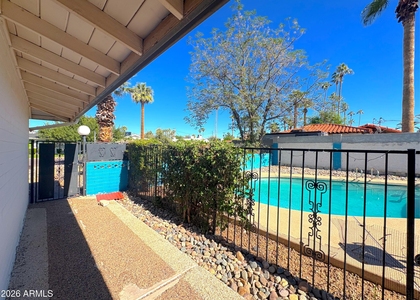 2711 E Glenrosa Avenue - Photo 1