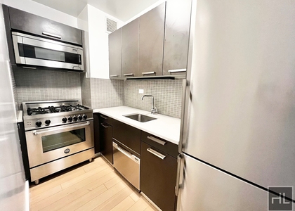 East 39th Street - Photo 1