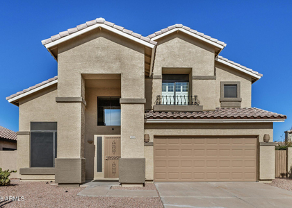 4334 E Anderson Drive - Photo 1