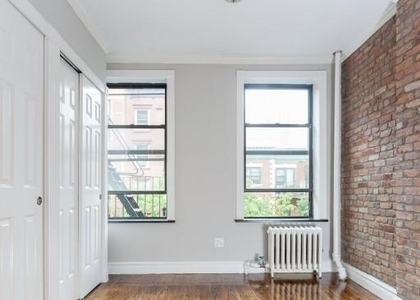E 10th St. - Photo 1