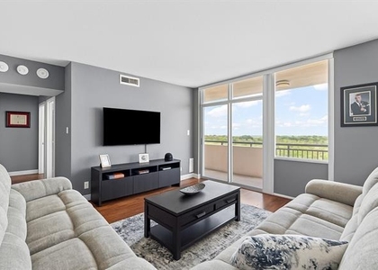 6211 W Northwest Highway - Photo 1