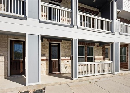 262 Harris Street - Photo 1