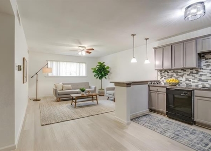 3870 Tulsa Way - Photo 1