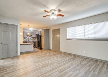 3870 Tulsa Way - Photo 1