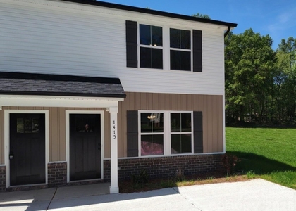 1415 Arden Avenue - Photo 1
