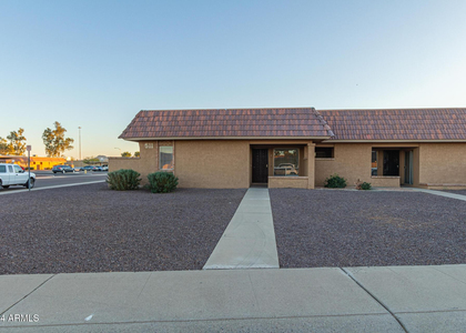 511 W Blackhawk Drive - Photo 1