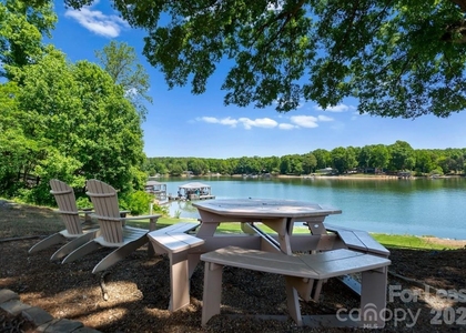 7113 Brookview Lane - Photo 1