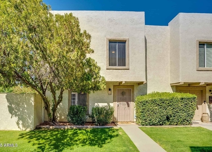 7906 E Keim Drive - Photo 1