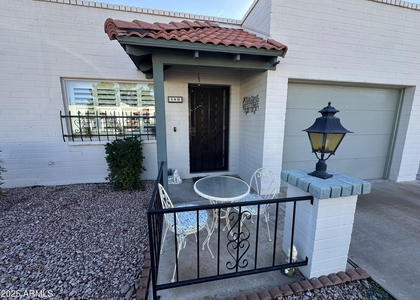 4328 E Capri Avenue - Photo 1