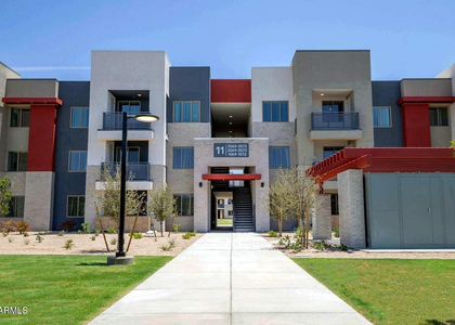 2050 W Southern Avenue - Photo 1