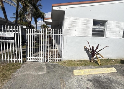 720 Sw 7th Street - Photo 1