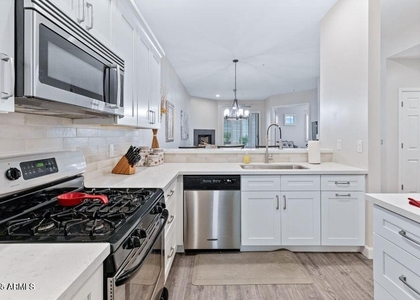 8270 N Hayden Road - Photo 1