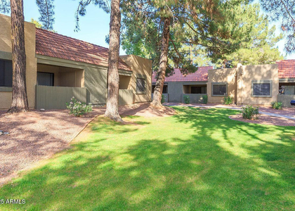 3040 E Shea Boulevard - Photo 1