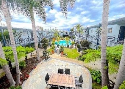 931 W 19th Street - Photo 1